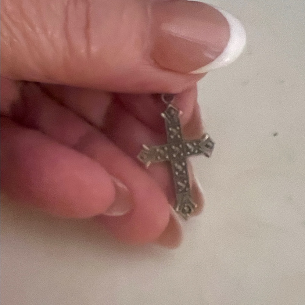 Sterling Cross Pendant Necklace - Detailed Filigree
